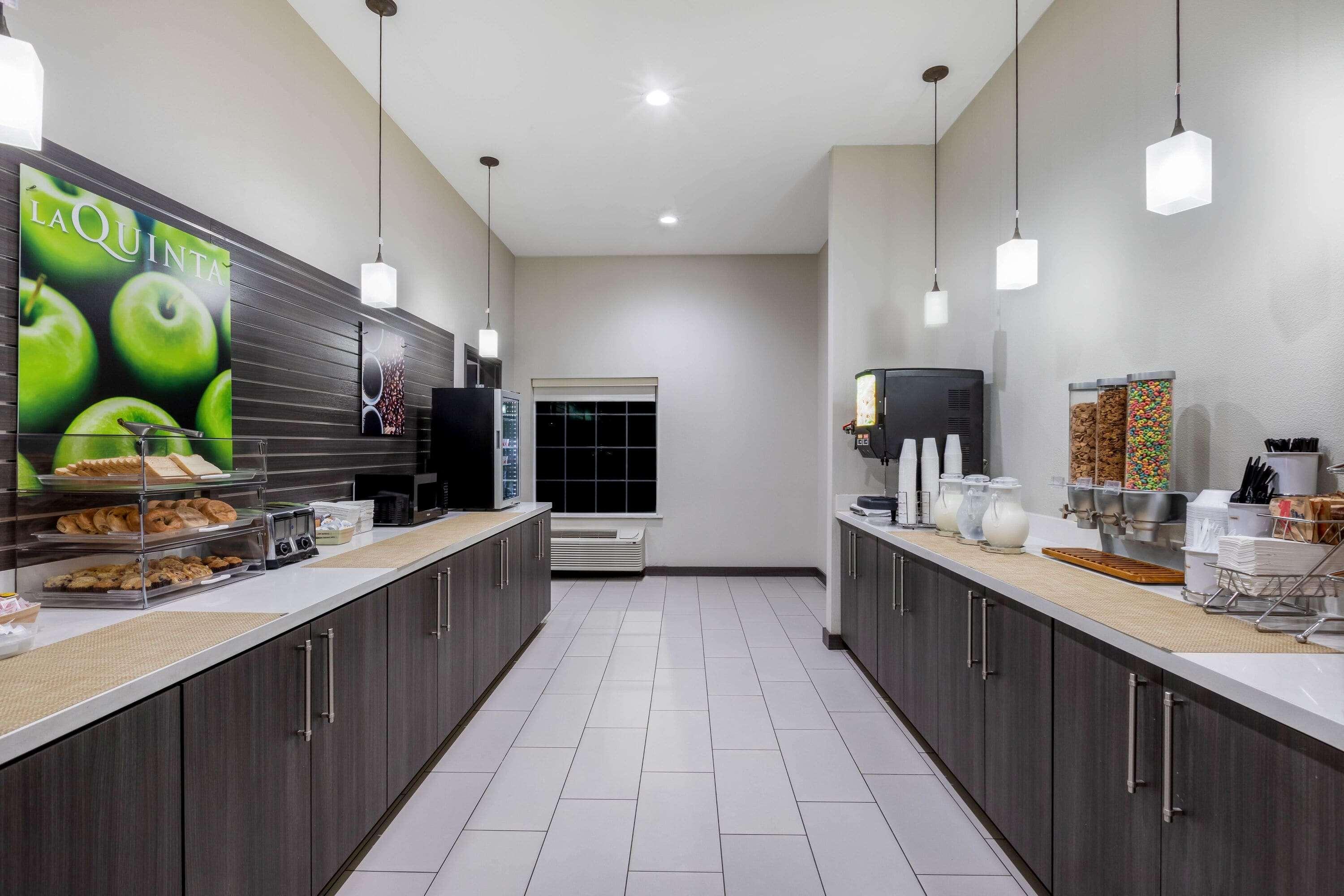 La Quinta By Wyndham Claremore Esterno foto