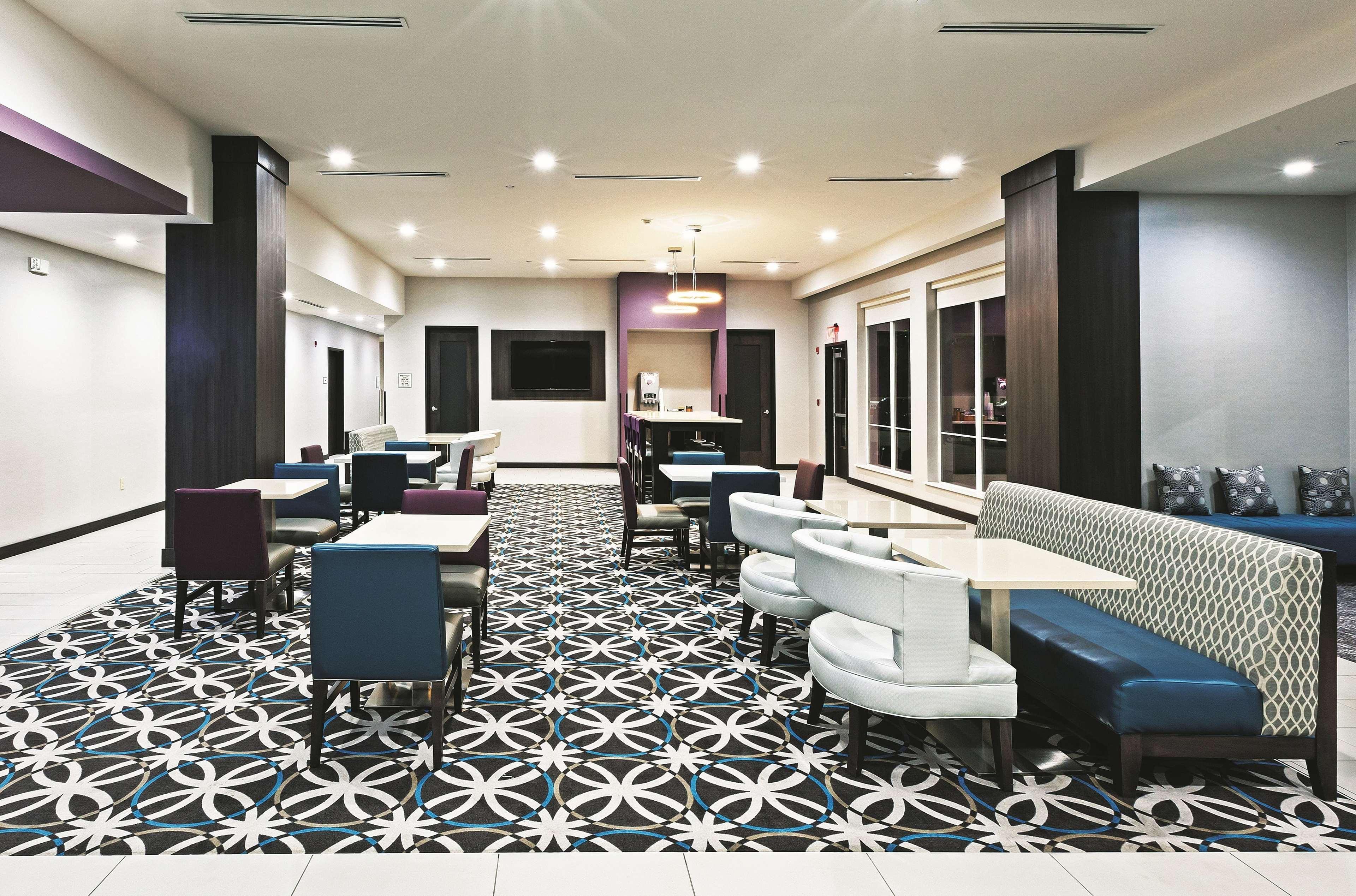 La Quinta By Wyndham Claremore Esterno foto