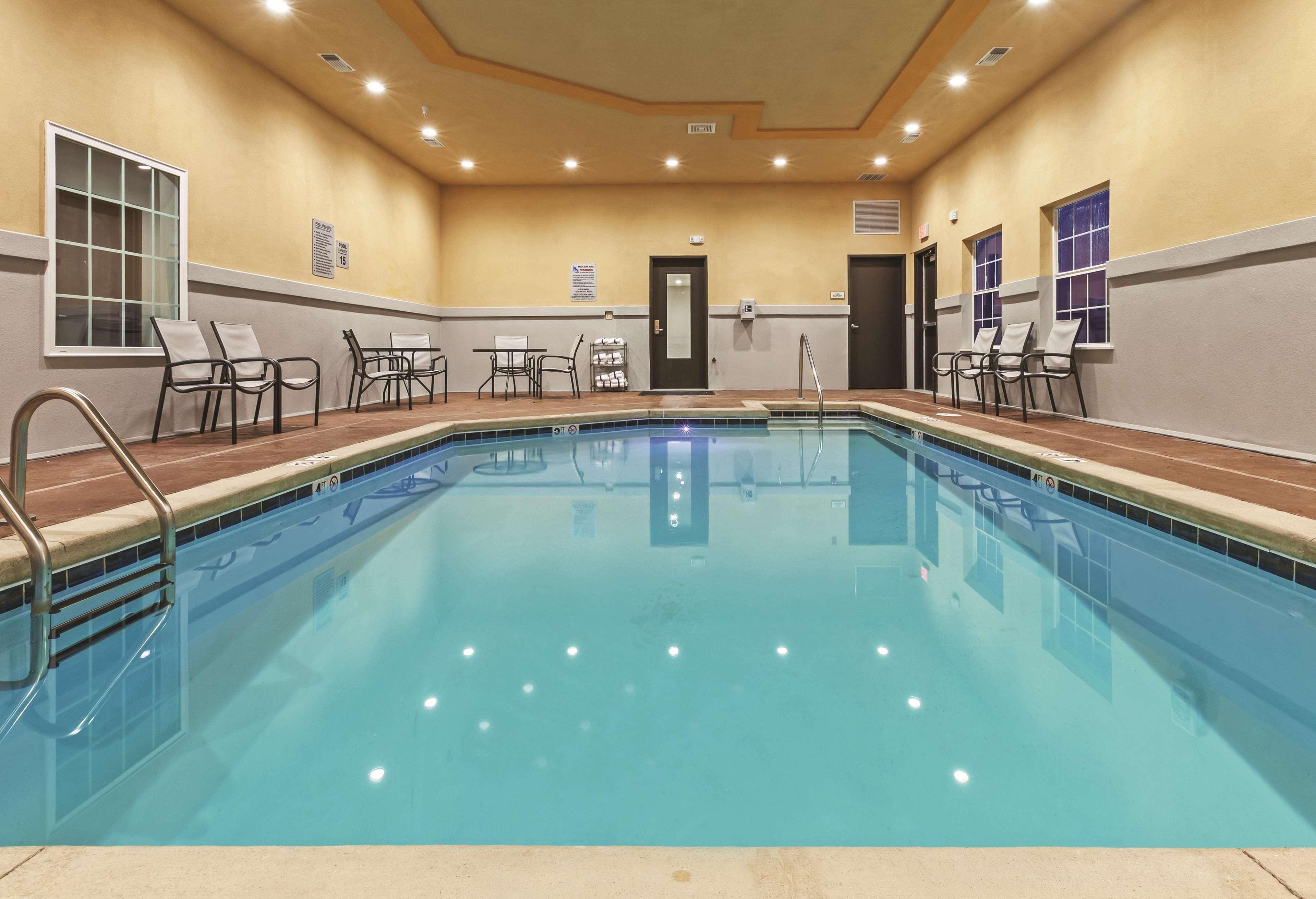 La Quinta By Wyndham Claremore Esterno foto