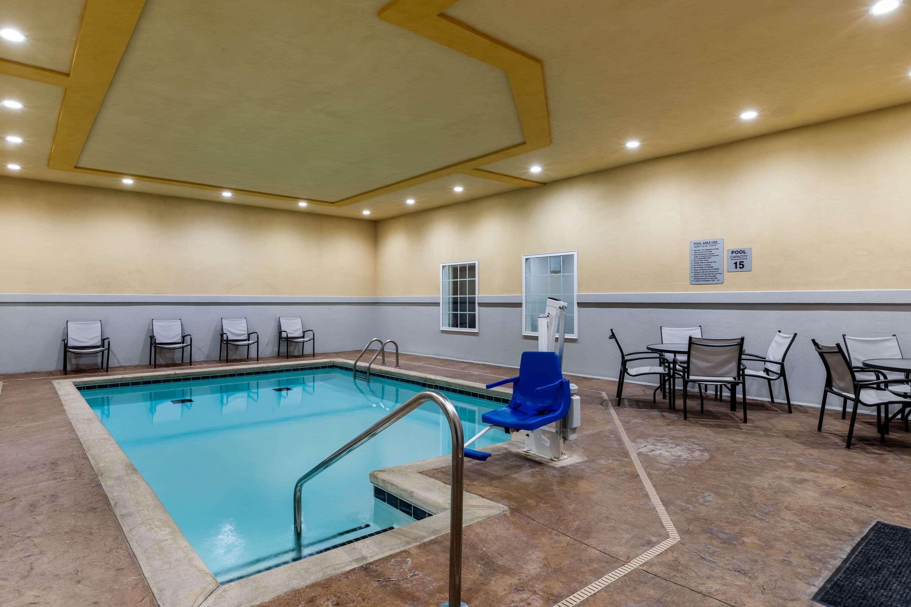 La Quinta By Wyndham Claremore Esterno foto