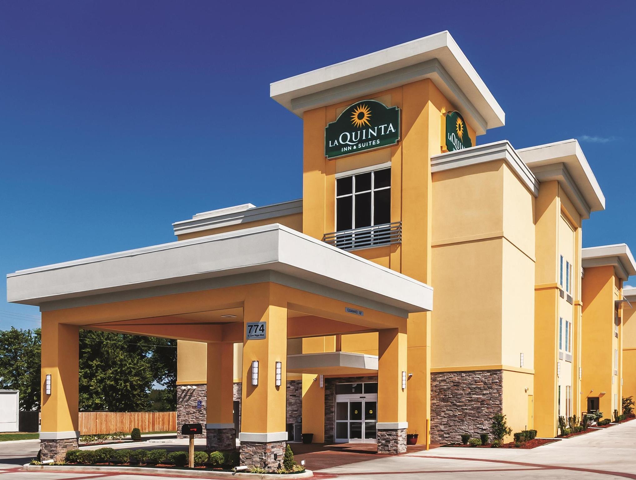 La Quinta By Wyndham Claremore Esterno foto
